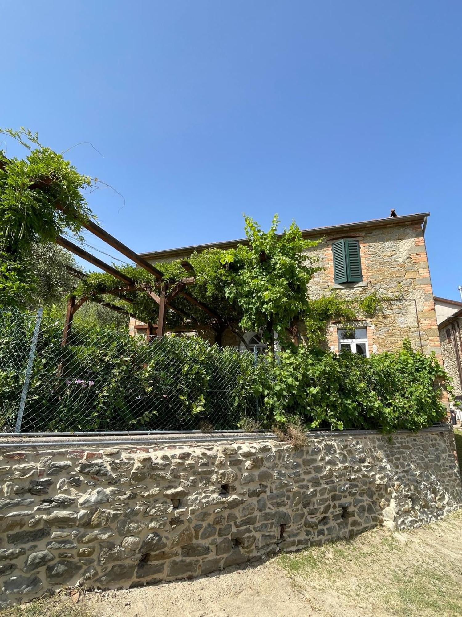 Private Stone Cottage With Starlink & Lake View Tuoro sul Trasimeno Exterior foto