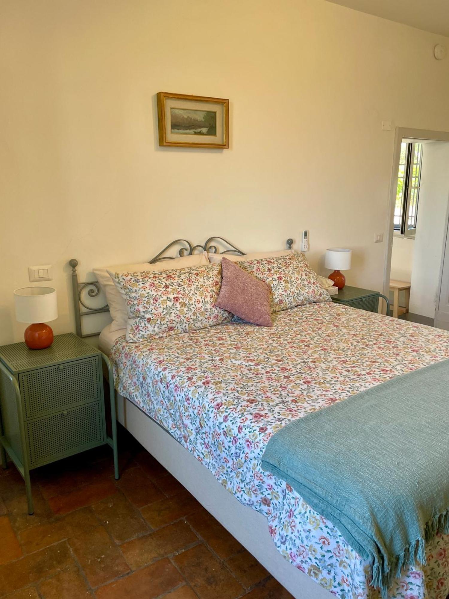 Private Stone Cottage With Starlink & Lake View Tuoro sul Trasimeno Exterior foto