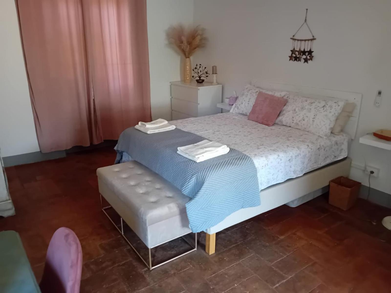 Private Stone Cottage With Starlink & Lake View Tuoro sul Trasimeno Exterior foto